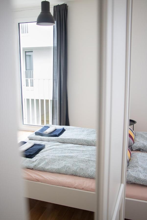 Flat2Go Modern Apartments - Harmony Of City And Nature Wina Bagian luar foto